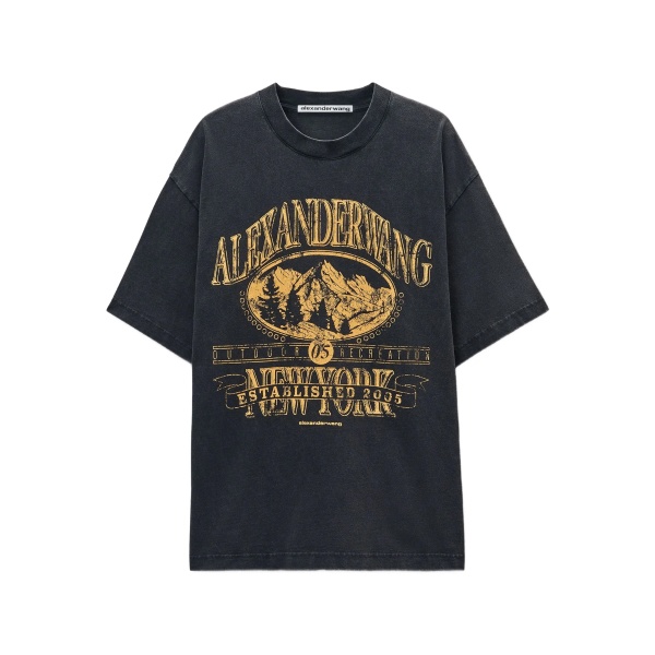 graphic-print T-shirt