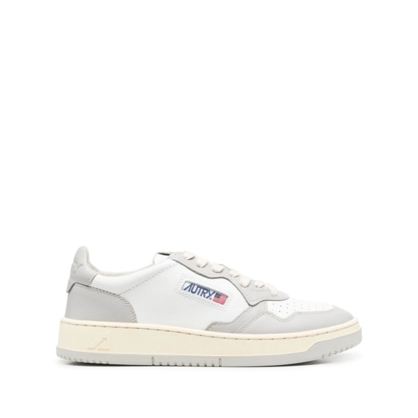 Medalist two-tone sneakers
