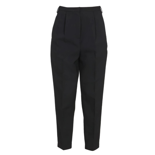 pleated trousers