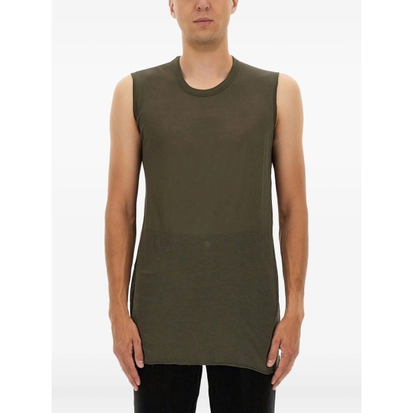 sleeveless tank top