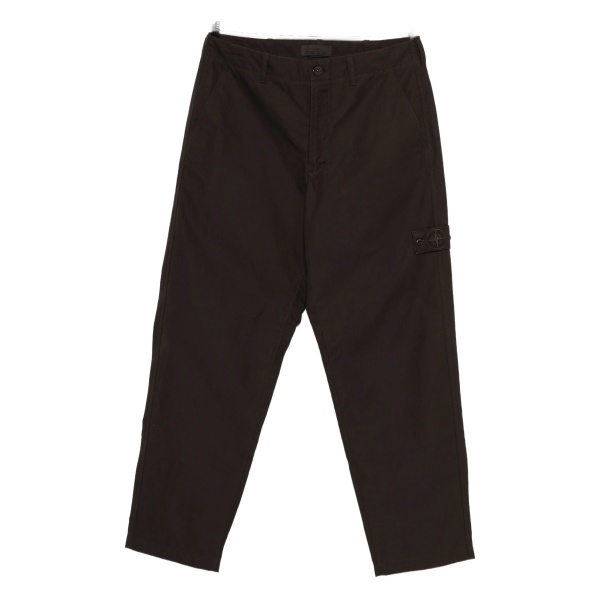 straight-leg trousers