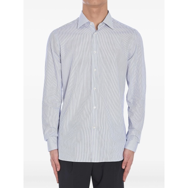 striped button-fastening shirt