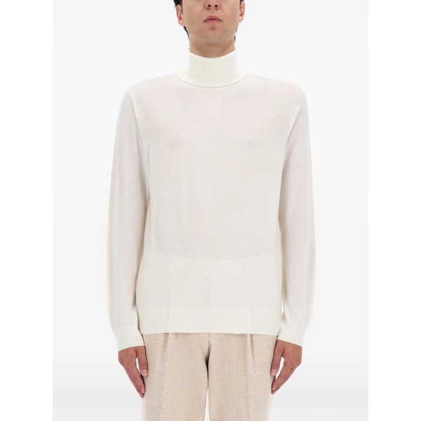 turtleneck sweater