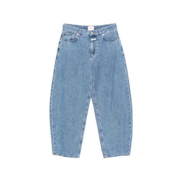 wide-leg jeans