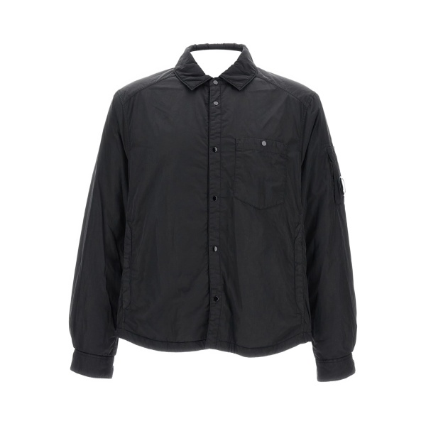 button-fastening pocket overshirt