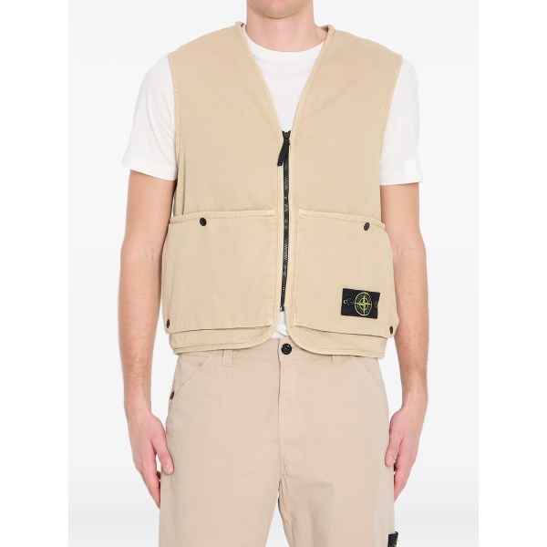 buttoned oversized vest