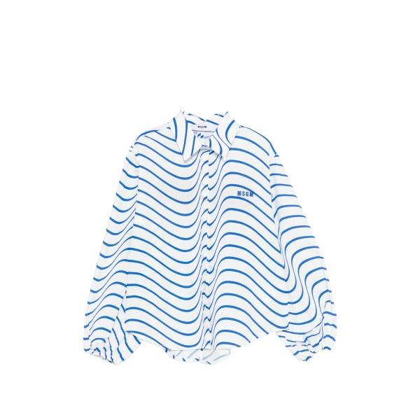 patterned shirt