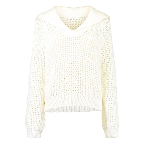 sailor-collar sweater