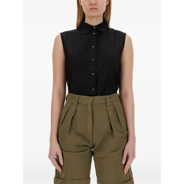 sleeveless collared shirt