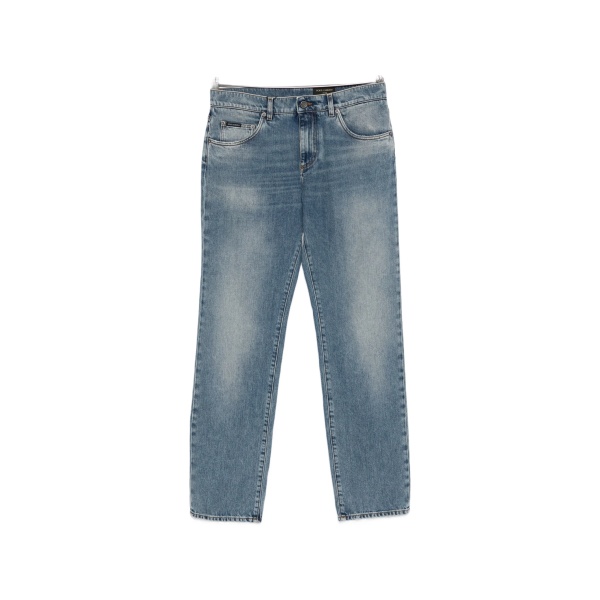 straight jeans