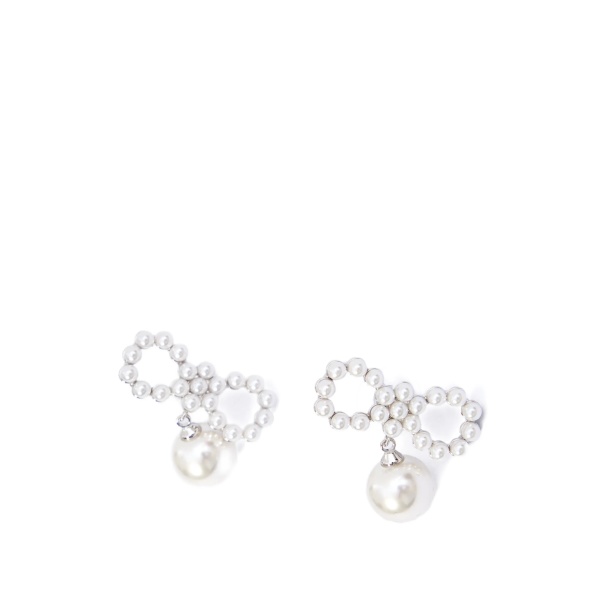 white pearl bow earrings
