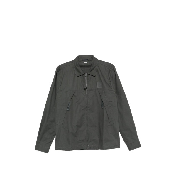 zip-pocket shirt