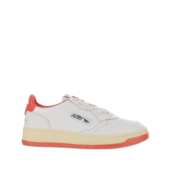 leather low-top sneakers