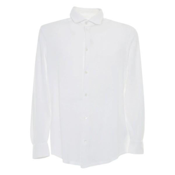 long-sleeved cotton shirt
