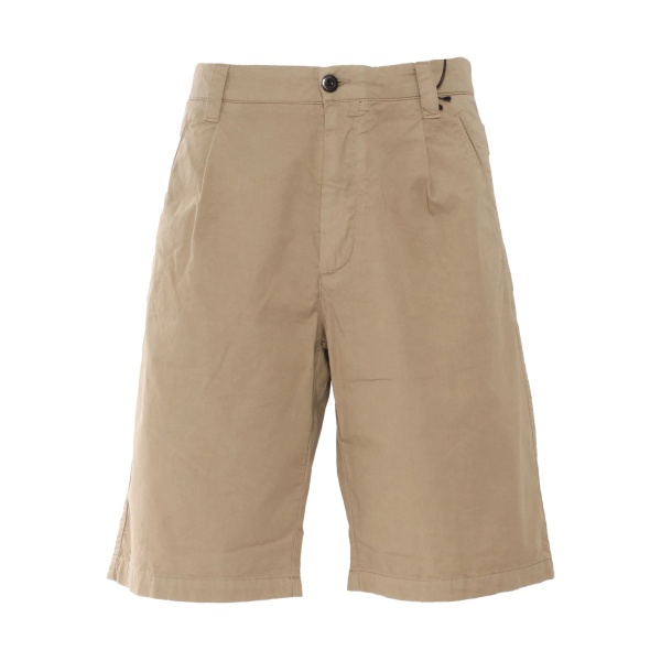 pleated pocket shorts