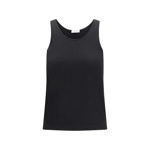 sleeveless top