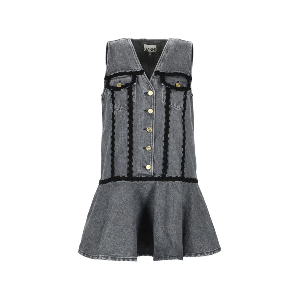 V-neck flounce dress