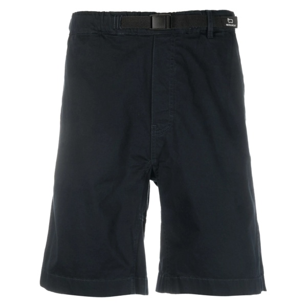waist-strap shorts
