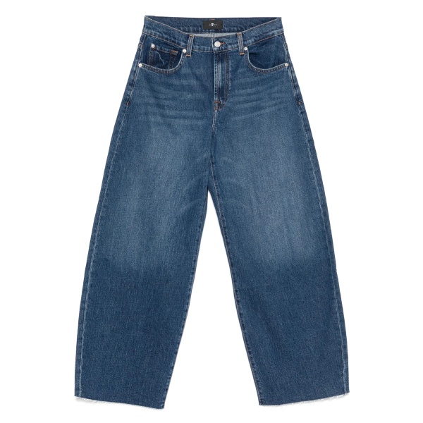 wide-leg jeans
