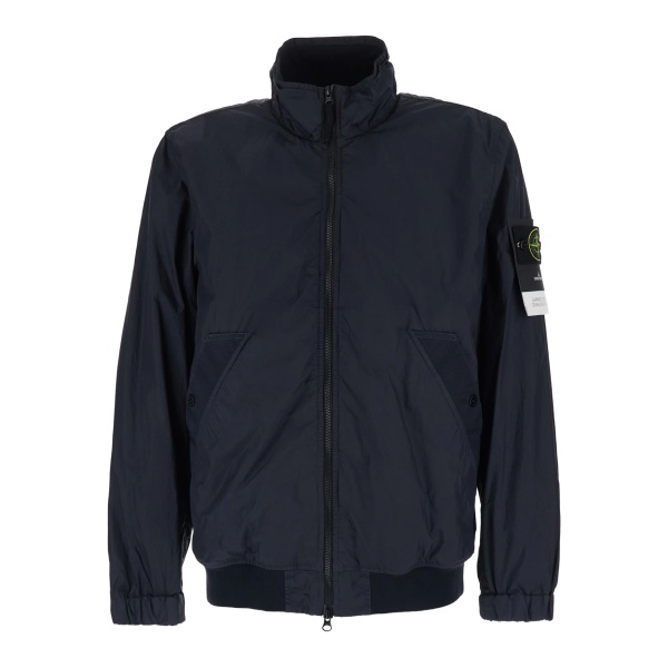 zip fastening jacket