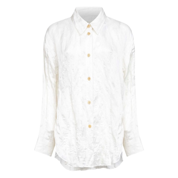 button crinkled shirt