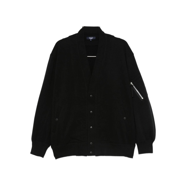 button-fastening pocket cardigan