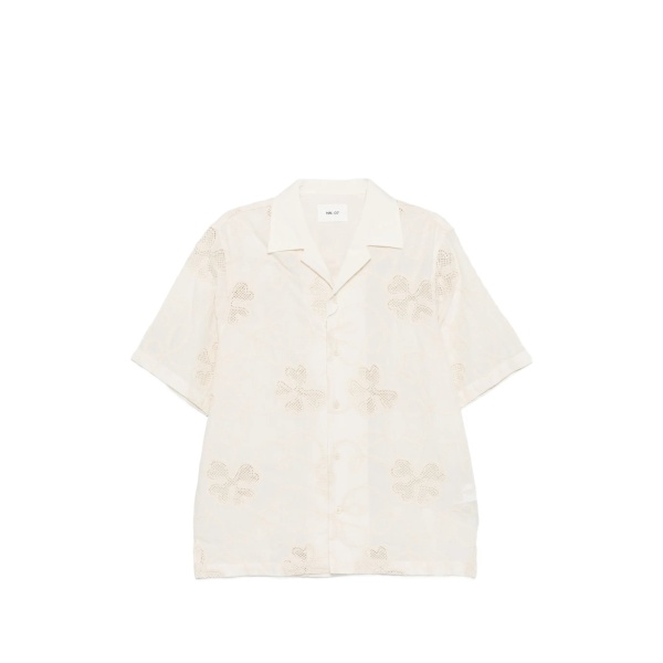 floral shirt