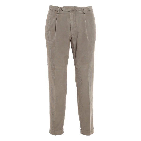 pleated corduroy trousers