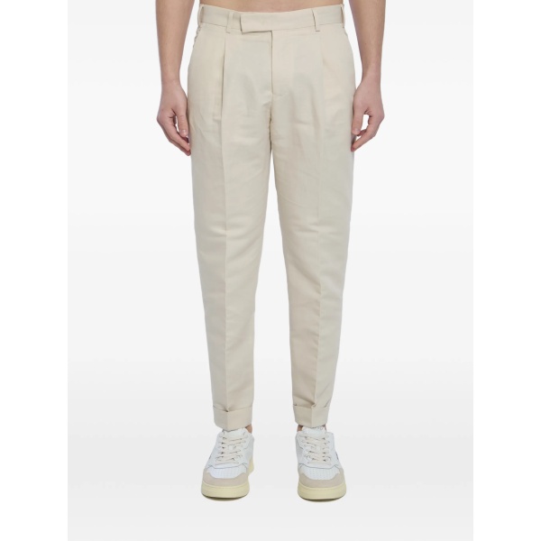 pleated cuffed trousers