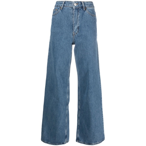 wide-leg jeans