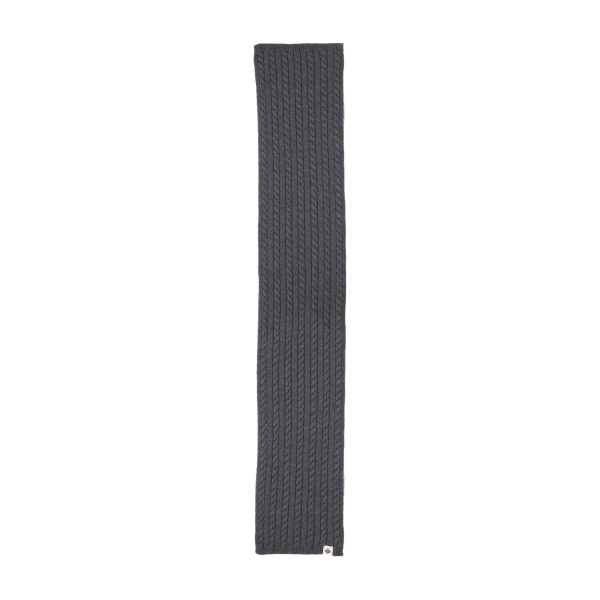 cable-knit scarf
