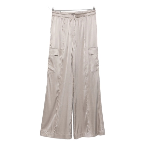 drawstring-waist trousers