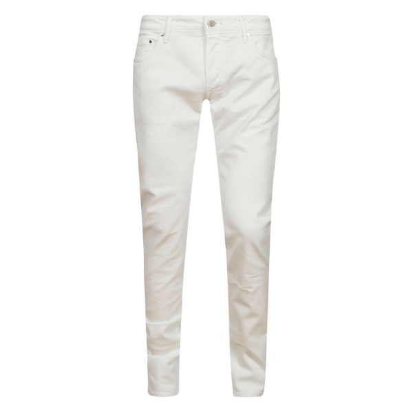 five-pocket jeans