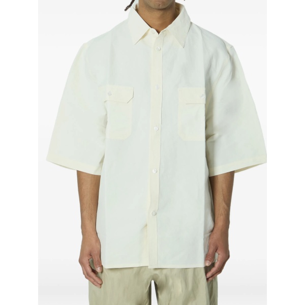 flap pockets shirt