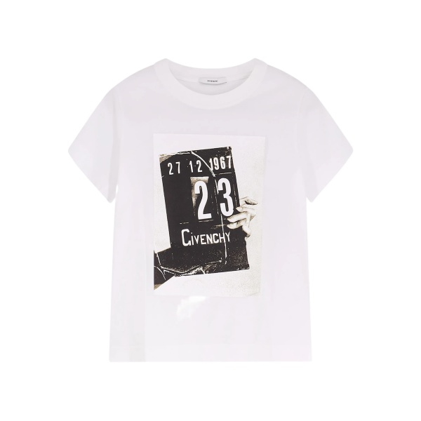 graphic T-shirt