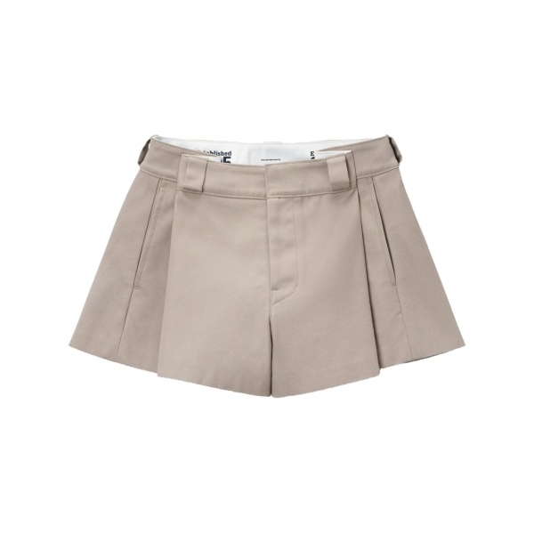 high-waisted pleated shorts
