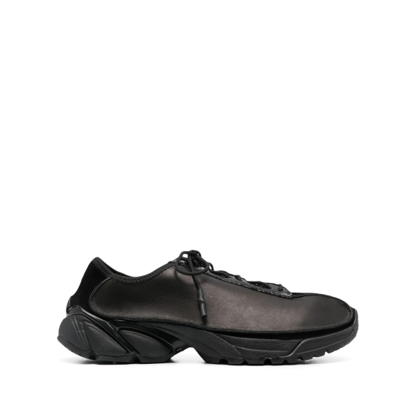Klove low-top sneakers