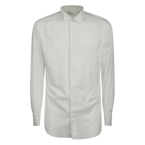 long-sleeved cotton shirt
