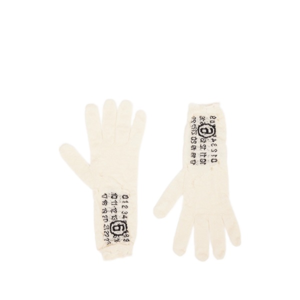numbers-motif knitted gloves