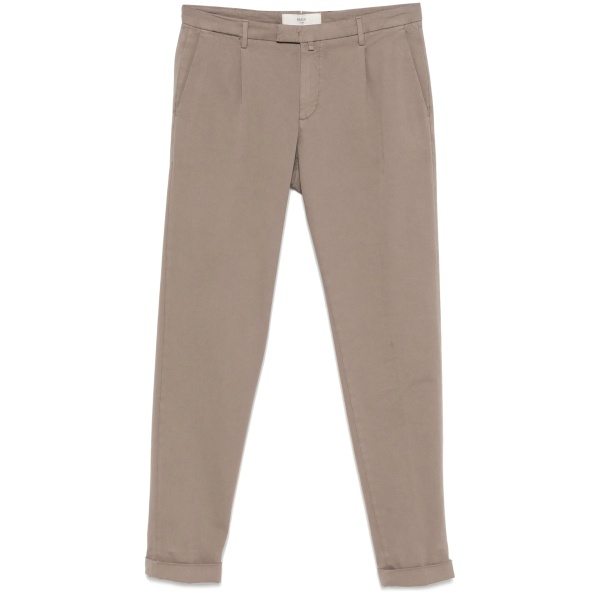 pleat-detail trousers