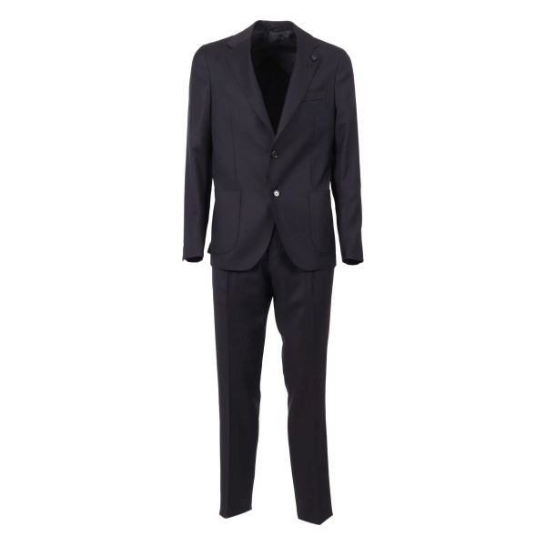 single-breasted wool suit
