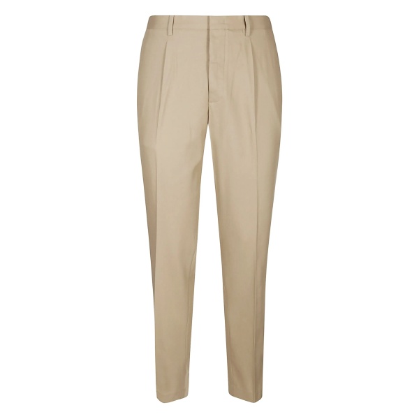 straight-leg trousers