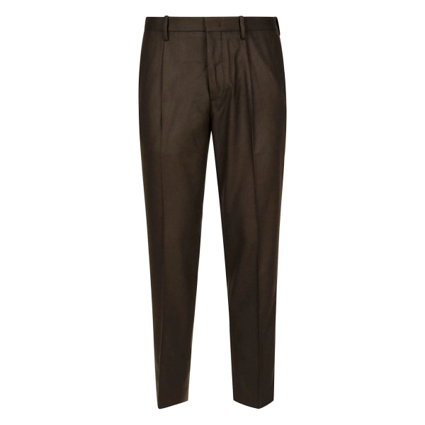straight-leg trousers