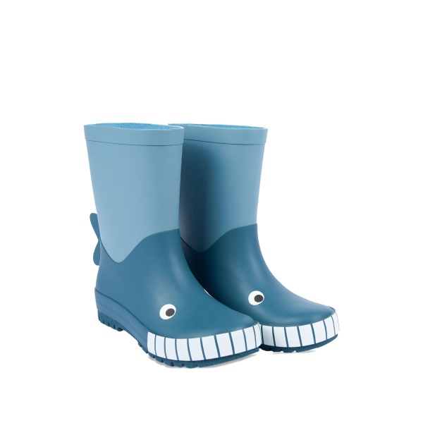 tail detail boots