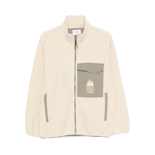 zip-fastening chest-pocket jacket