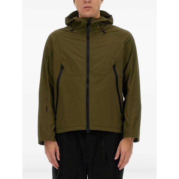 zip-fastening jacket