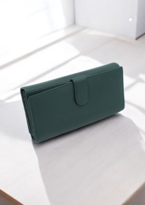 Portofel dama din piele naturala Hassion R05 verde