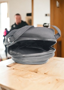 Mini rucsac multifunctional R60, material impermeabil, curea reglabila si detasabila, 20x19x11cm, Negru - Img 7