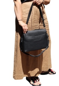 Geanta de dama crossbody, design minimalist texturat, compartimentare multipla, curea ajustabila, R87010, negru - Img 2