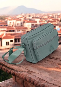 Geanta de dama tip crossbody R241, curea reglabila, 25x18x6cm, Verde deschis - Img 3